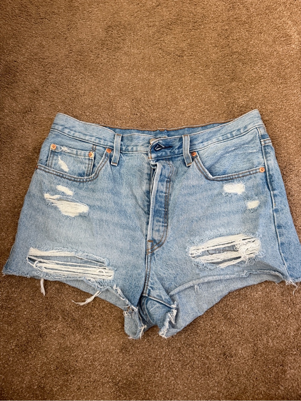 Levi’s Light Wash Denim Shorts